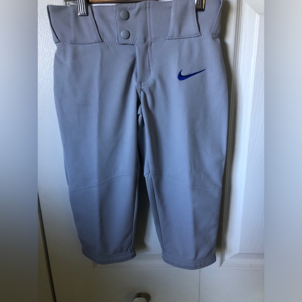 Nike XS Gray Boys' Pants